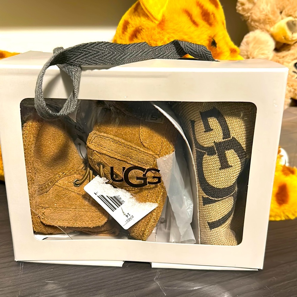 Crib Uggs